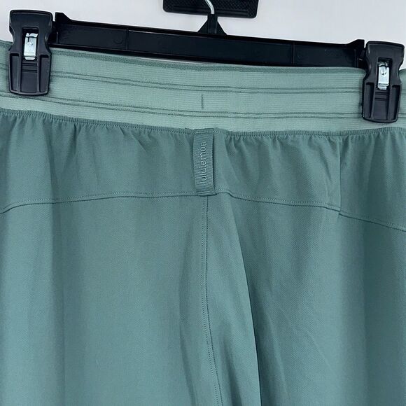 Lululemon License to Train High Rise Pant in Dark Forest Sz 12 - Picture 6 of 8